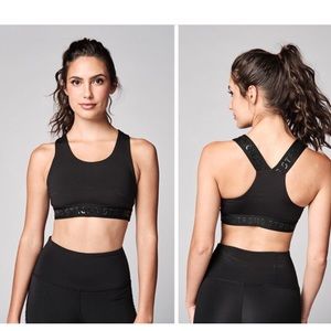 ZUMBA (STRONG ID) SCOOP BRA - Size S - NWT